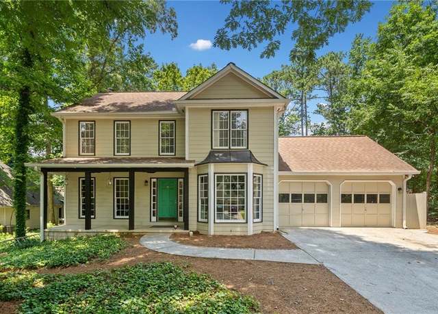 Property at 5055 Southland Dr, Woodstock, GA 30188, 3 beds, 2.5 baths
