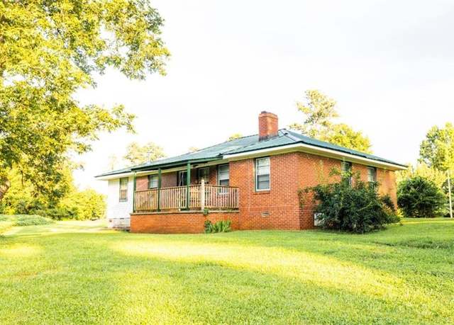 Property at 49 Stewart Church Rd, Covington, GA 30014, 3 beds, 1 bath