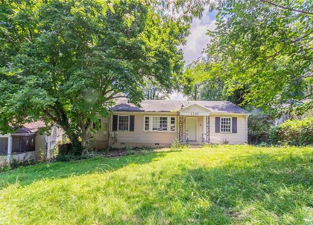 Property at 1310 Kenilworth Dr SW, Atlanta, GA 30310, 3 beds, 1 bath