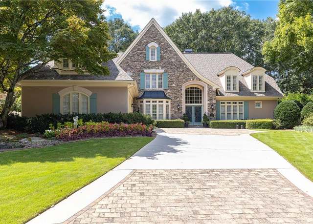 Property at 554 Hackney Dr SE, Marietta, GA 30067, 5 beds, 4.5 baths