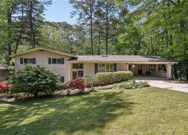 Property at 1496 Country Squire Dr, Decatur, GA 30033, 4 beds, 3 baths