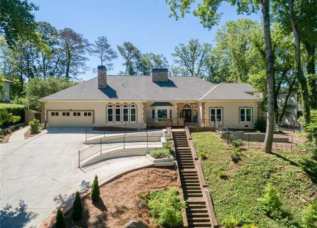 Property at 511 Pine Valley Rd SE, Marietta, GA 30067, 5 beds, 6 baths