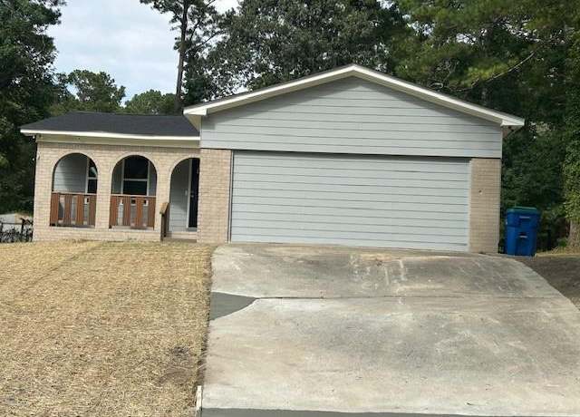 Property at 6565 Buckhurst Trl, Atlanta, GA 30349, 5 beds, 5 baths