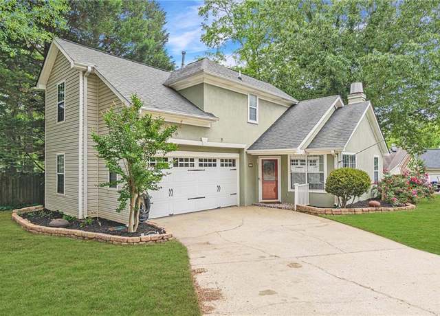 Property at 141 S Fairfield Dr, Peachtree City, GA 30269, 3 beds, 2 baths