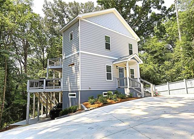 Property at 2125 Clay Rd, Austell, GA 30106, 3 beds, 2.5 baths