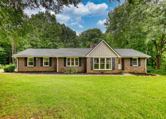 Property at 150 Newton Ridge Dr, Covington, GA 30014, 3 beds, 2 baths