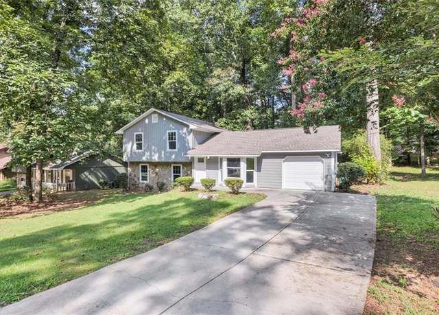 Property at 1931 Patton Pl, Lithonia, GA 30058, 4 beds, 3 baths