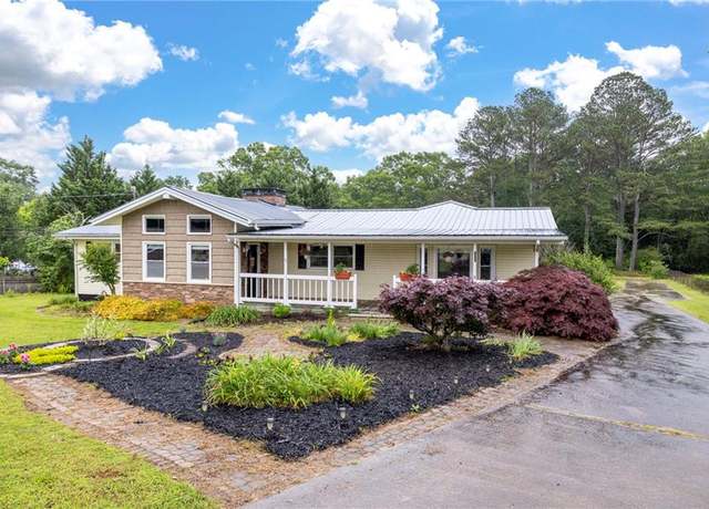 Property at 191 Durham St, Dallas, GA 30132, 4 beds, 3 baths