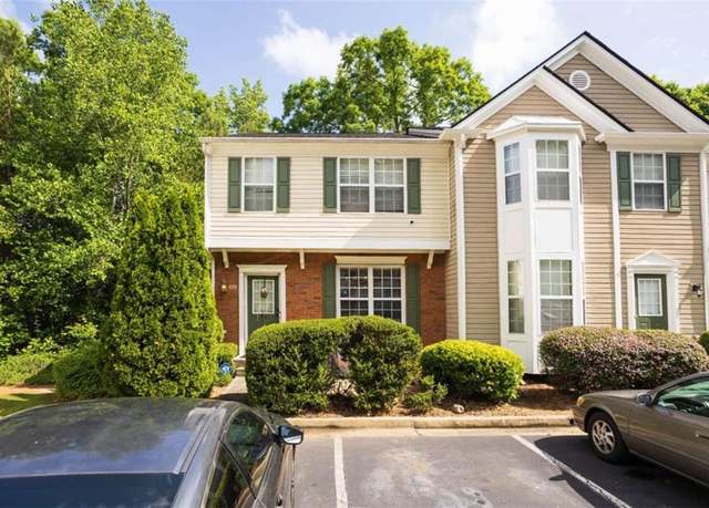 Property at 9155 Nesbit Ferry Rd, Alpharetta, GA 30022, 4 beds, 3.5 baths
