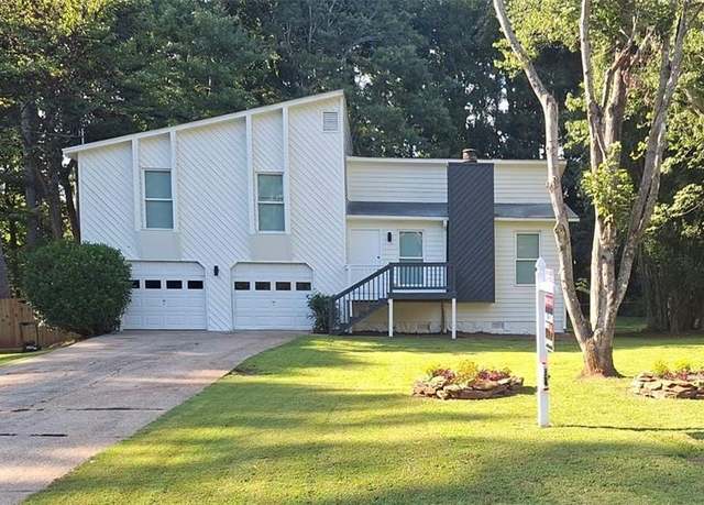 Property at 1085 Stone Mill Run, Lawrenceville, GA 30046, 3 beds, 2 baths