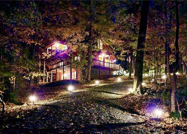 Property at 373 Moss Ln, Blue Ridge, GA 30513, 2 beds, 2 baths