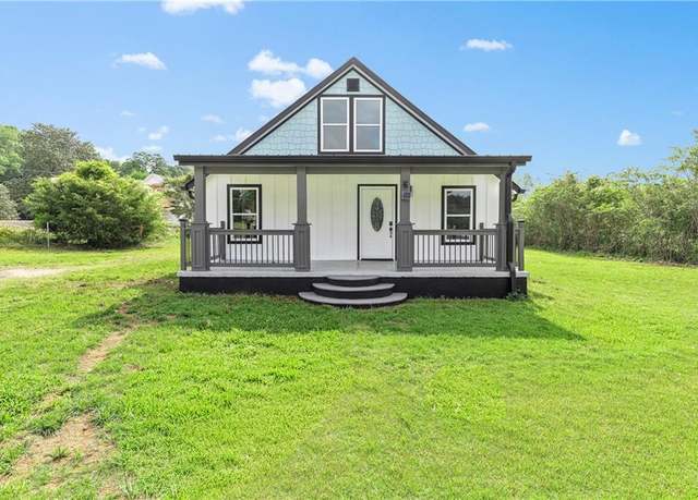 Property at 4878 Youngs Mill Rd, Hogansville, GA 30230, 3 beds, 2 baths