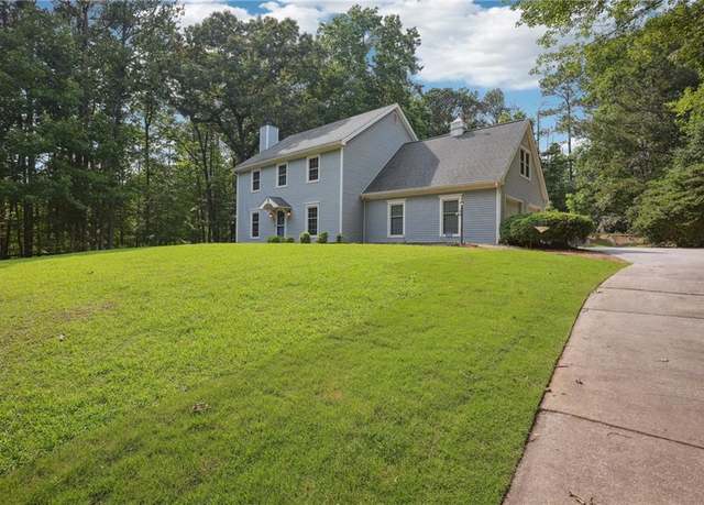 Property at 285 Aspen Way, Fayetteville, GA 30214, 3 beds, 2.5 baths
