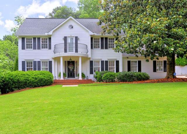 Property at 1808 Jacksons Creek Dr, Marietta, GA 30068, 7 beds, 6.5 baths