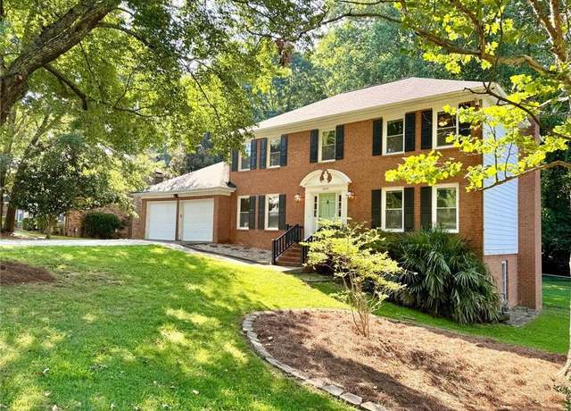Property at 2825 Kinnett Dr SW, Lilburn, GA 30047, 4 beds, 2.5 baths