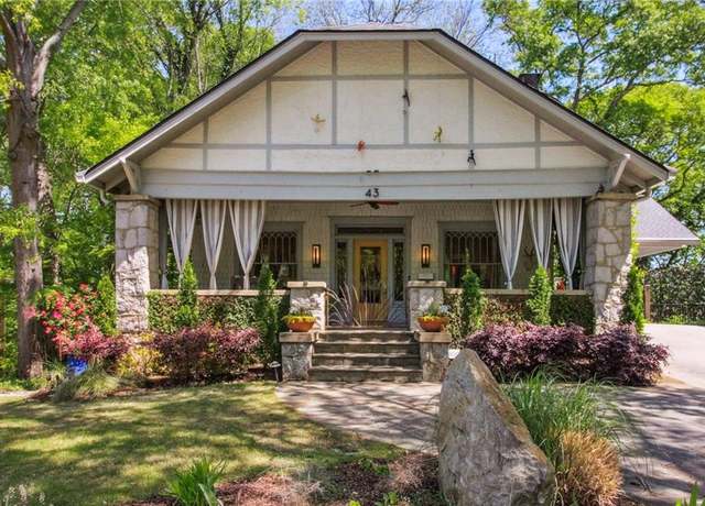 Property at 43 Avery Dr NE, Atlanta, GA 30309, 3 beds, 3 baths