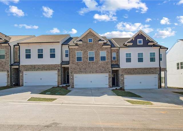 Property at 867 Eagle Ave, Riverdale, GA 30296, 3 beds, 2.5 baths