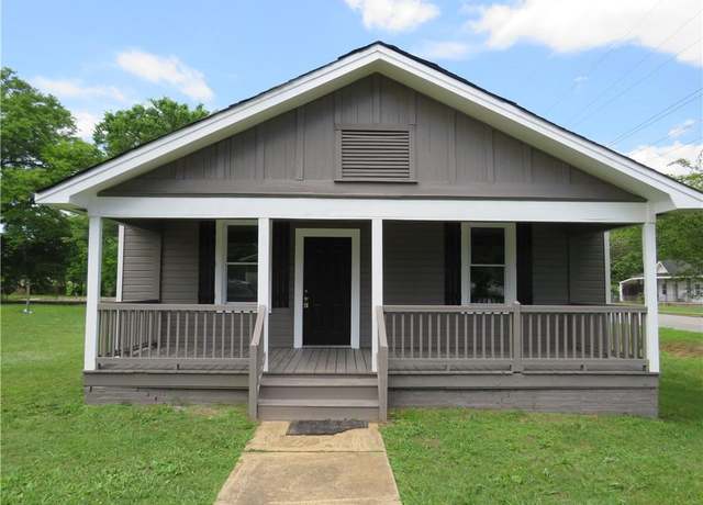 Property at 2 4th St, Cedartown, GA 30125, 2 beds, 1 bath