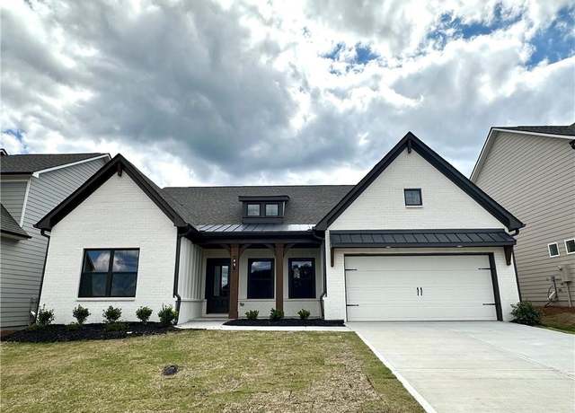 Property at 73 Wingate Dr, Winder, GA 30680, 4 beds, 3.5 baths