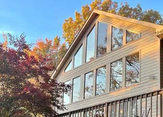 Property at 296 Fairview Ct, Jasper, GA 30143, 4 beds, 4 baths