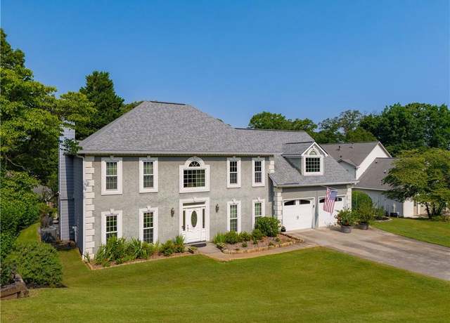 Property at 5223 Willow Ridge Dr, Woodstock, GA 30188, 4 beds, 3.5 baths