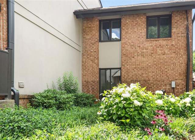 Property at 3268 Clairmont North Rd NE, Brookhaven, GA 30329, 2 beds, 2.5 baths