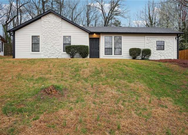 Property at 5151 Martins Crossing Rd, Stone Mountain, GA 30088, 6 beds, 2 baths