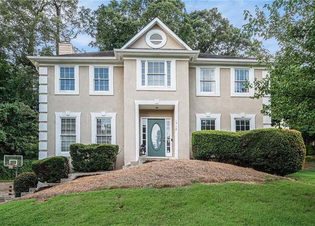 Property at 1312 Yorktown Cir, Lawrenceville, GA 30043, 4 beds, 2.5 baths