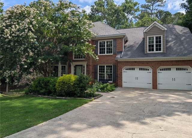 Property at 5882 Grandview Ct NW, Acworth, GA 30101, 6 beds, 3.5 baths