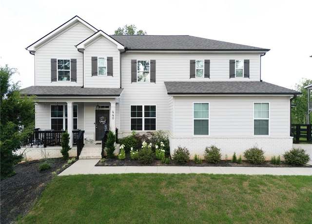 Property at 440 Carmichael Cir, Canton, GA 30115, 5 beds, 4 baths
