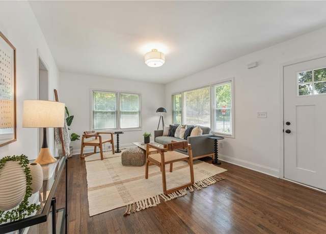 Property at 1215 Richland Rd SW, Atlanta, GA 30310, 3 beds, 1 bath