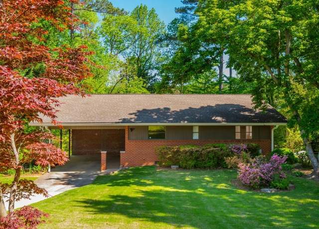 Property at 1418 Christmas Ln NE, Atlanta, GA 30329, 3 beds, 2 baths