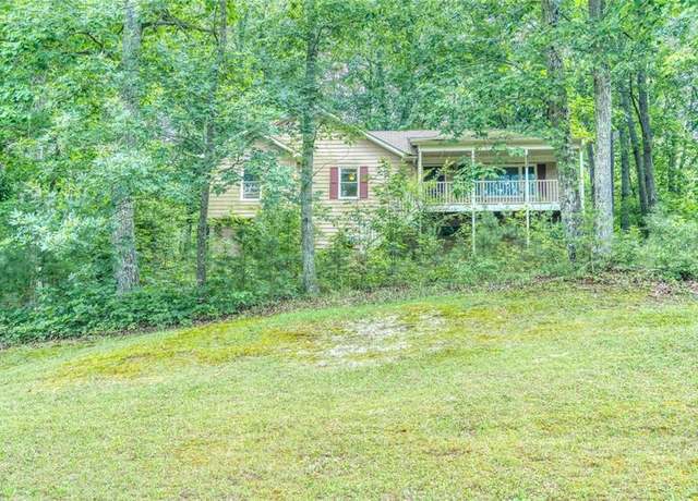 Property at 911 White Stag Ln, Canton, GA 30115, 3 beds, 2 baths