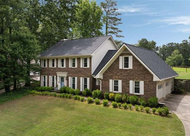 Property at 4188 Kindlewood Ct NE, Roswell, GA 30075, 4 beds, 2.5 baths