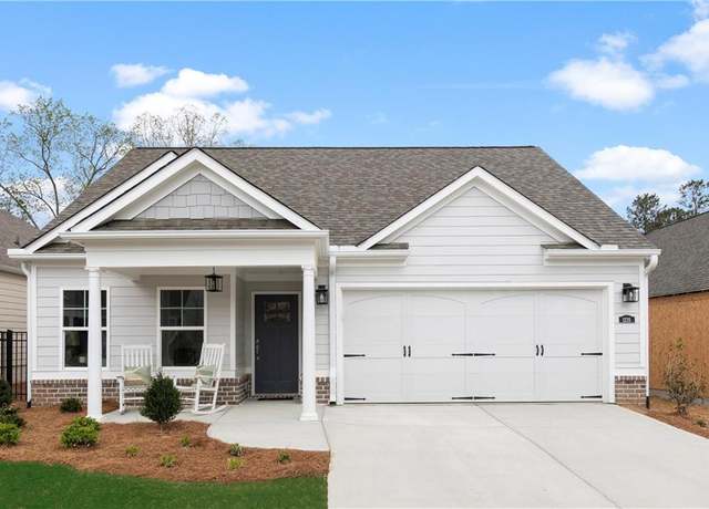 Property at 1235 Cedarcrest Blvd, Acworth, GA 30101, 2 beds, 2 baths