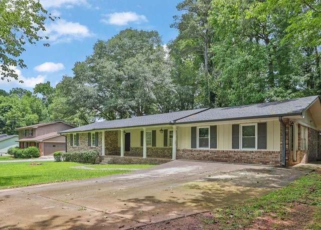 Property at 1724 Rhonda Ln, Stone Mountain, GA 30087, 3 beds, 3 baths