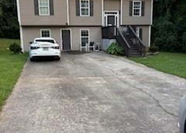Property at 120 Alfred Dr, Carrollton, GA 30116, 4 beds, 2 baths