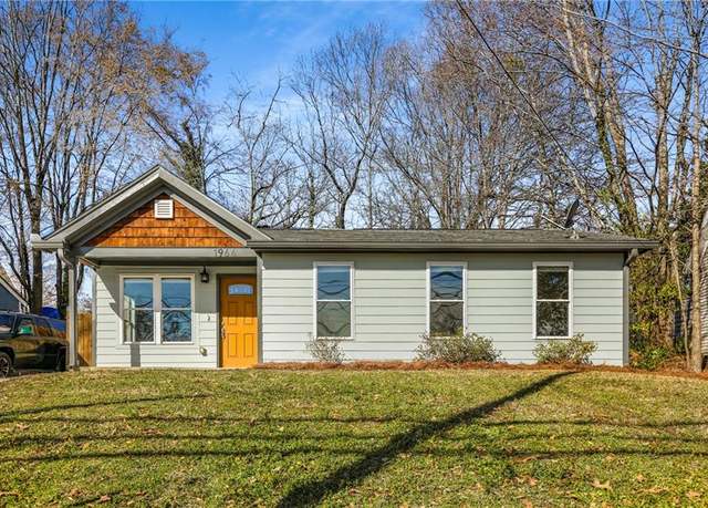Property at 1964 Hollywood Rd NW, Atlanta, GA 30318, 3 beds, 2 baths