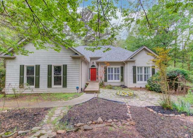 Property at 4111 Cherokee Trl, Gainesville, GA 30504, 4 beds, 4 baths
