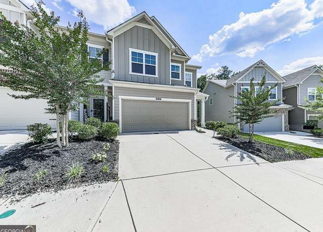 Property at 5512 Cascade Run, Atlanta, GA 30336, 3 beds, 2.5 baths