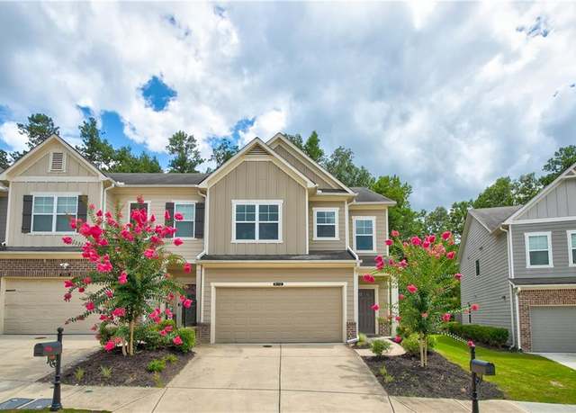 Property at 5512 Cascade Run, Atlanta, GA 30336, 3 beds, 2.5 baths
