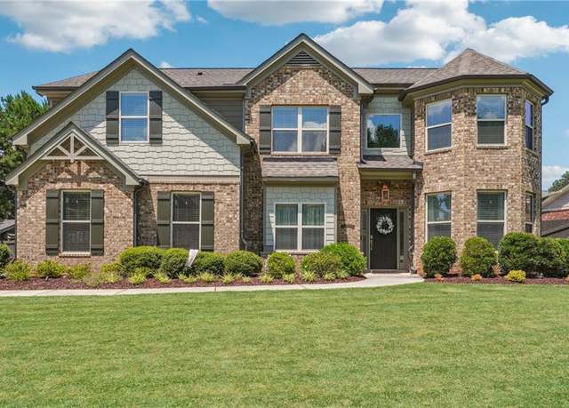 Property at 4030 Amberhill Cir, Cumming, GA 30040, 5 beds, 3 baths