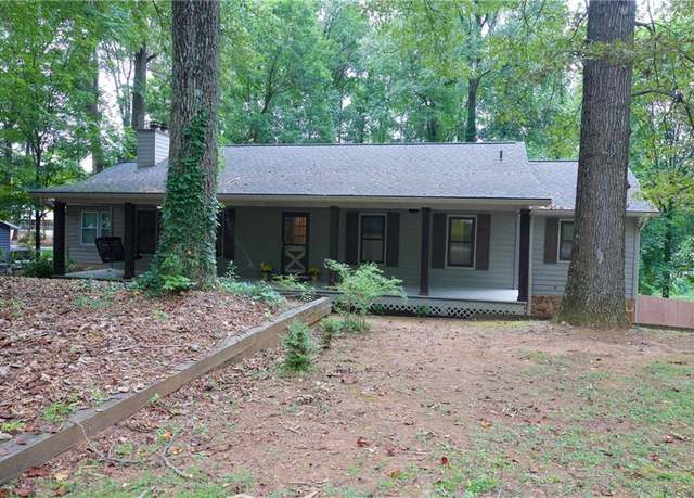 Property at 5173 Legendary Ln, Acworth, GA 30102, 4 beds, 3 baths