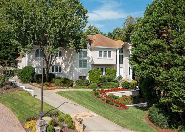 Property at 1284 Waterford Green Trl, Marietta, GA 30068, 6 beds, 6.5 baths