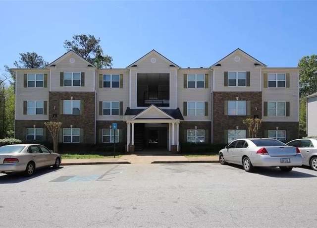 Property at 6101 Waldrop Pl, Decatur, GA 30034, 3 beds, 2 baths