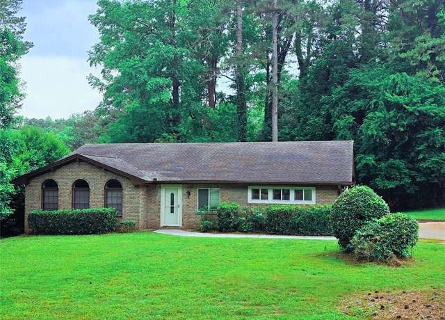 Property at 2821 NE Meadowlark Trl, Duluth, GA 30096, 3 beds, 2.5 baths