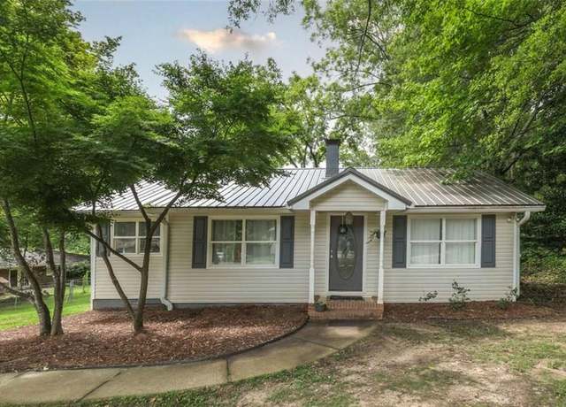 Property at 519 Hickory St, Bremen, GA 30110, 3 beds, 2 baths