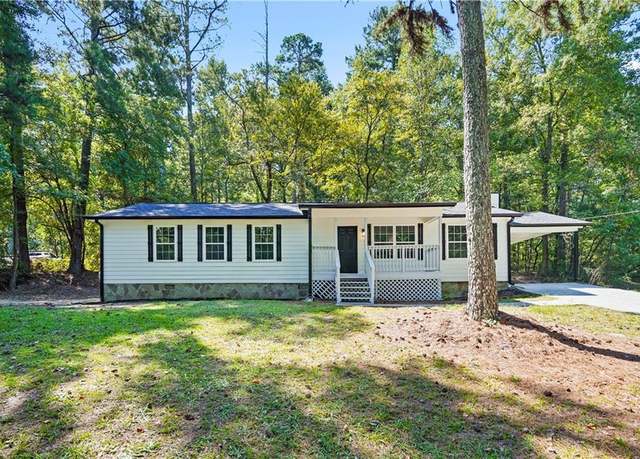 Property at 7508 Asbury Manor Dr, Lithonia, GA 30058, 3 beds, 2 baths