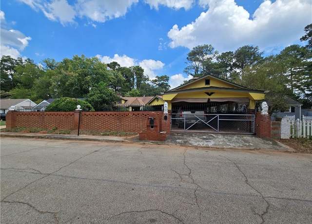 Property at 678 Quillian Ave, Decatur, GA 30032, 6 beds, 4 baths