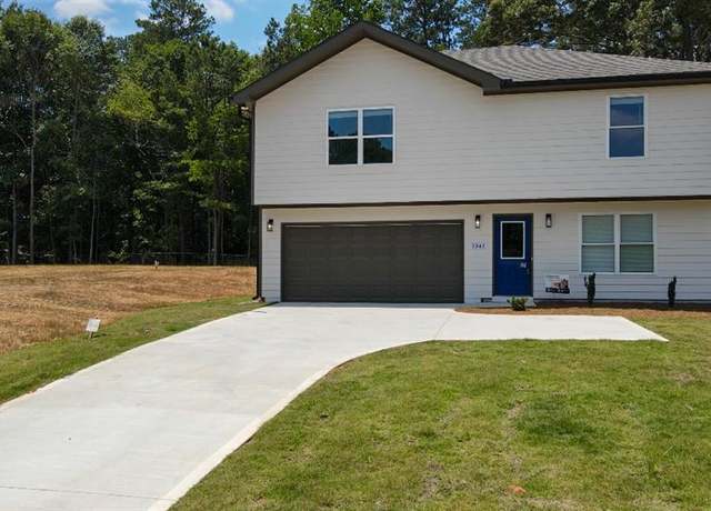 Property at 1341 E Atlanta Rd E, Stockbridge, GA 30281, 4 beds, 2.5 baths